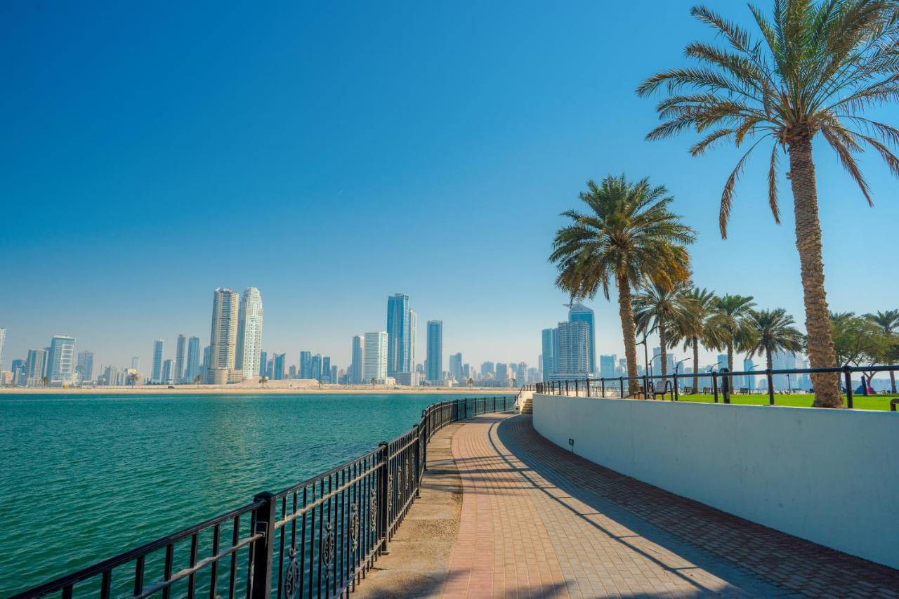 Moevenpick Hotel Apartments Al Mamzar Dubaj Exteriér fotografie Sharjah